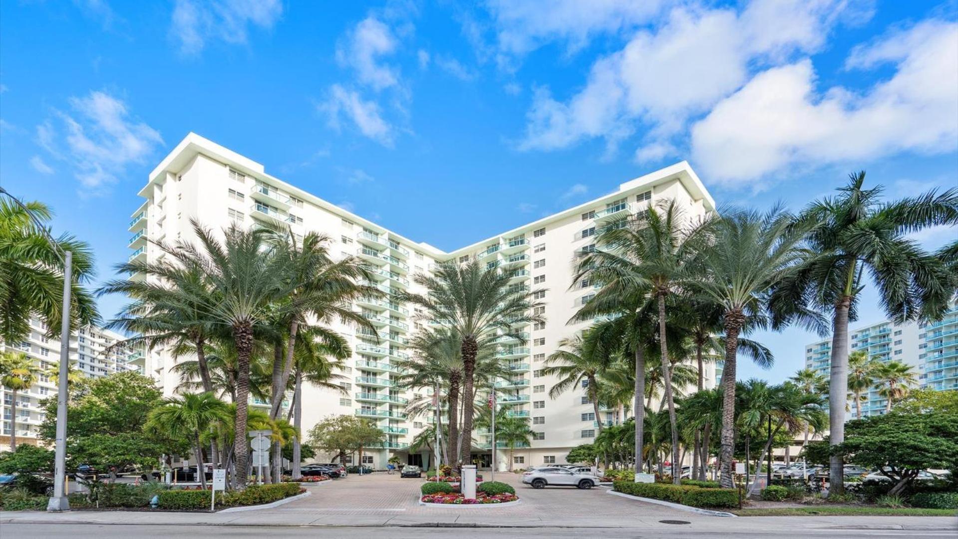 הוליווד The Tides Ocean Luxury Suites מראה חיצוני תמונה