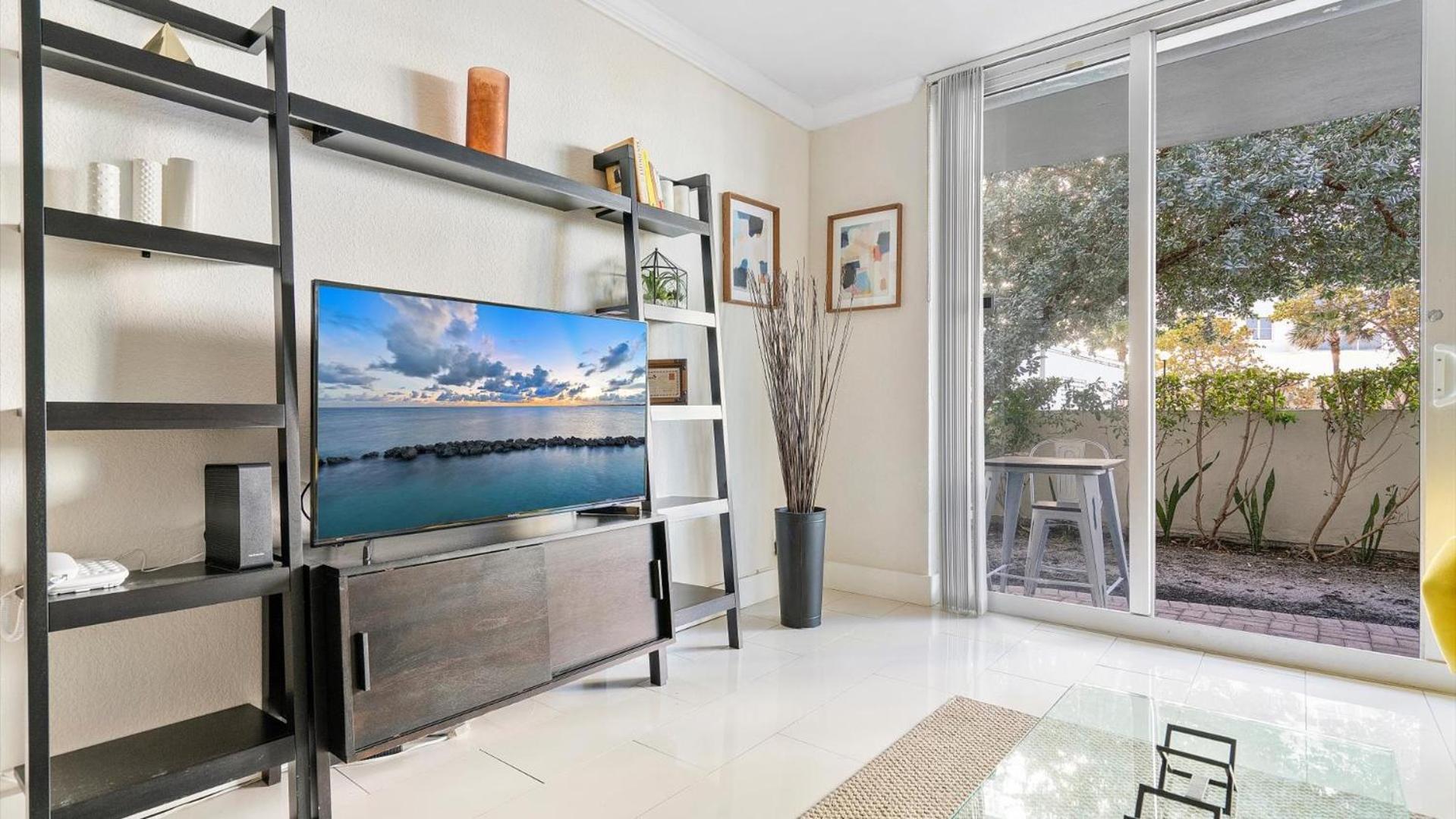 הוליווד The Tides Ocean Luxury Suites מראה חיצוני תמונה